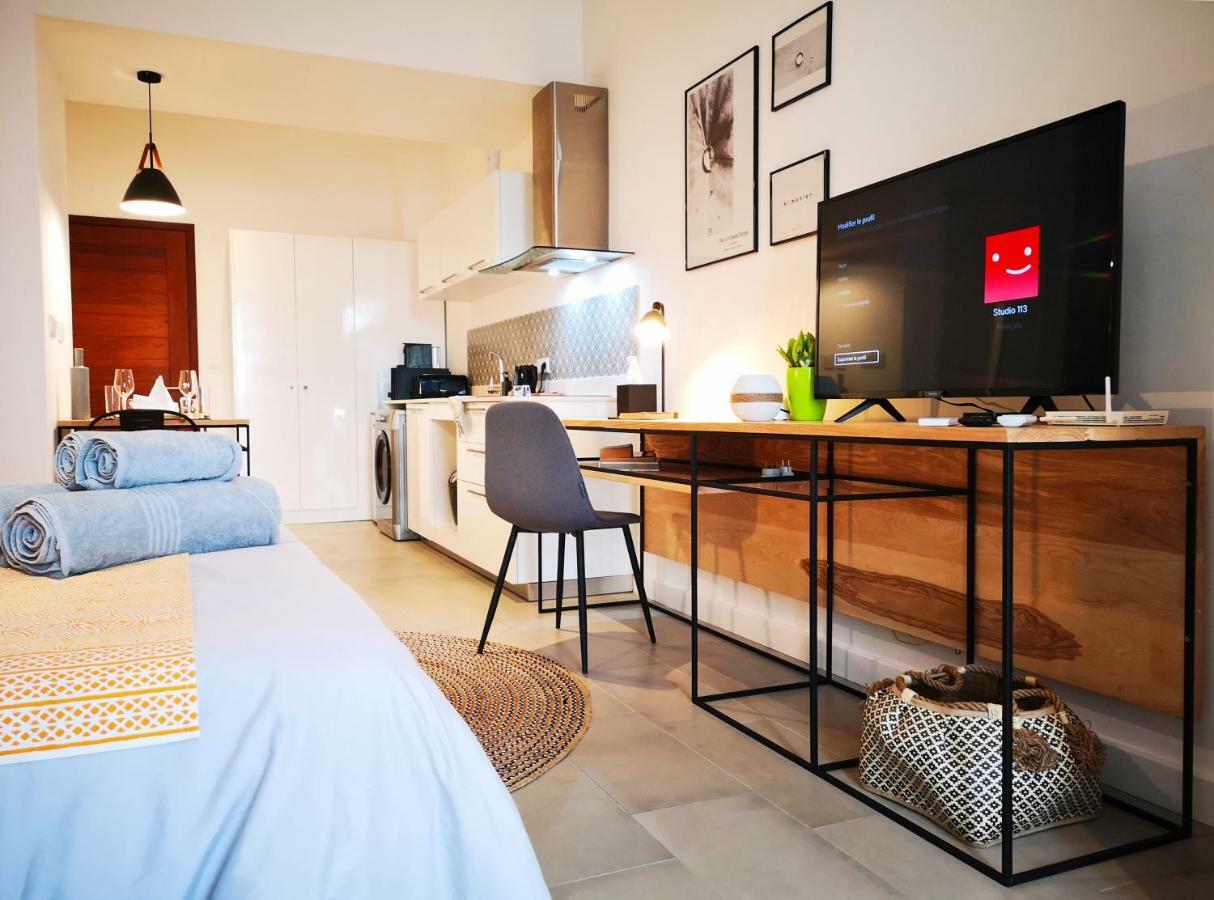 Avya'S Studio 113 At Ebene Square, Ebene Quatre Bornes Kültér fotó